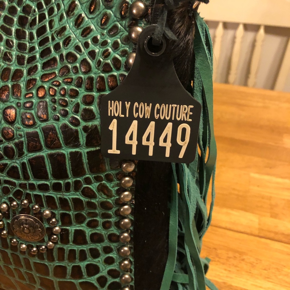 Holy Cow Couture Green and Black Crossbody Bag - Picture 2 of 7